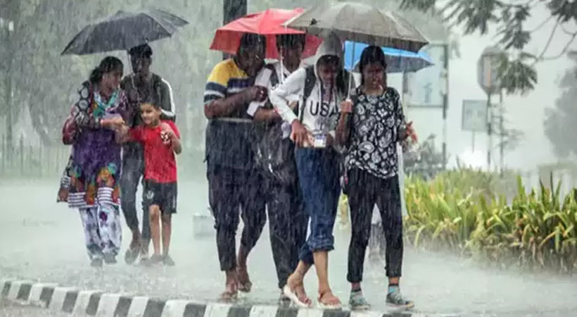 മഴയുടെ തീവ്രത കുറയുന്നു; ഒറ്റപ്പെട്ട ഇടങ്ങളിൽ ശക്തമായ മഴയ്ക്ക് സാധ്യത