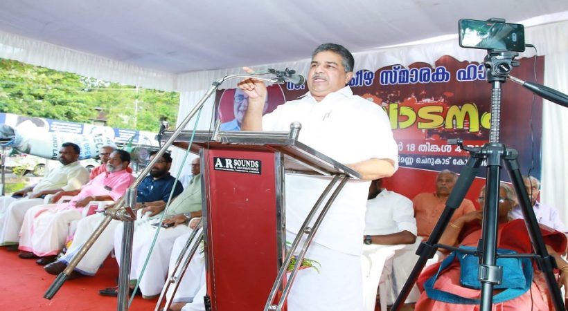 ഭരണഘടനാ വിരുദ്ധ പ്രസംഗത്തില്‍ മന്ത്രി സജി ചെറിയാന് തിരിച്ചടി;  കേസില്‍ തുടര്‍ അന്വേഷണത്തിന് ഉത്തരവ്