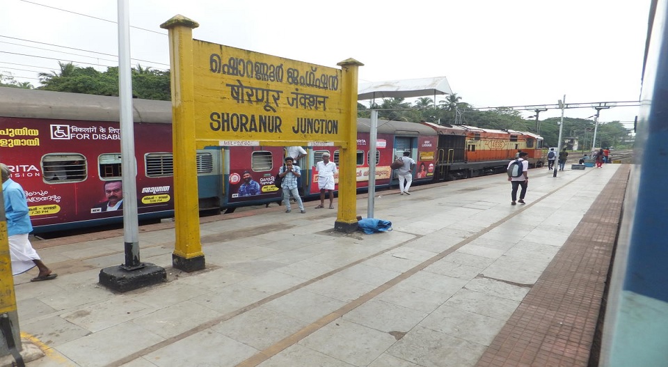 ട്രാക്കില്‍ പണി നടക്കുന്നു; പാലക്കാട് ഡിവിഷനിലെ ചില ട്രെയിനുകൾ ഇന്ന് വൈകും