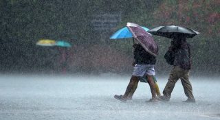 കേരളത്തില്‍ ഇന്ന് ശക്തമായ മഴയ്ക്ക് സാധ്യത; കോഴിക്കോട്, വയനാട്, കണ്ണൂർ, കാസർകോട് ജില്ലകളിൽ ഓറ‍ഞ്ച് അലർട്ട്; മത്സ്യബന്ധനത്തിന് വിലക്ക്