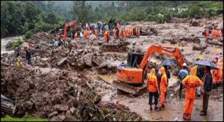 വയനാട്ടിലെ രക്ഷാപ്രവര്‍ത്തത്തിന് സൈന്യം; ബദല്‍ പാലം നിര്‍മ്മിക്കാന്‍ ശ്രമം