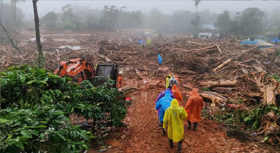 സൂചിപ്പാറയില്‍ നിന്ന് നാല് മൃതദേഹങ്ങള്‍ കൂടി ലഭിച്ചു; പതിനൊന്നാം ദിനം നടക്കുന്നത് ജനകീയ തിരച്ചില്‍