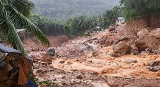 നാലാം ദിനവും വില്ലനായി മഴ; മുണ്ടക്കൈ ദുരന്തത്തിൽ മരണം 297 ആയി